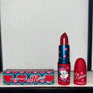 LIMITED EDITION! MAC Minnie Mouse in Minnie Woo